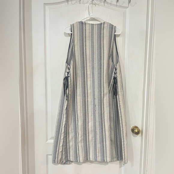 FINAL PRICE DROP BCBGeneration Women’s Lace-Up Long Striped Boho Cardigan Vest - Picture 8 of 9